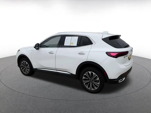 Used 2024 Buick Envision Preferred AWD/4WD image 9