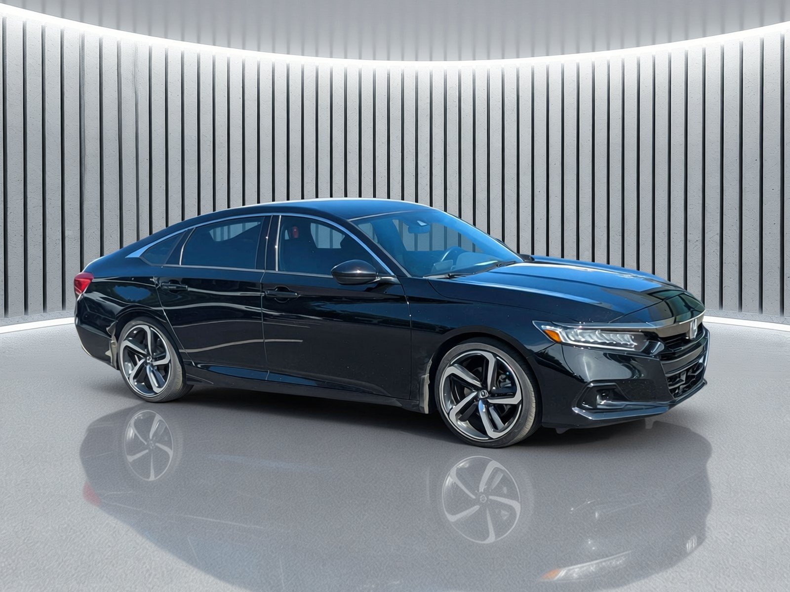 Certified 2022 Honda Accord Sport image 2