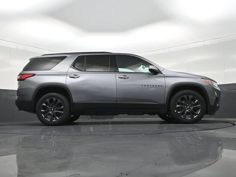 Used 2021 Chevrolet Traverse RS FWD image 29