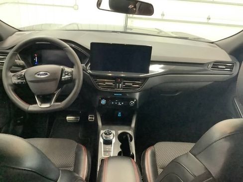 Used 2023 Ford Escape ST-Line w/ Tech Pack #1 AWD/4WD image 14