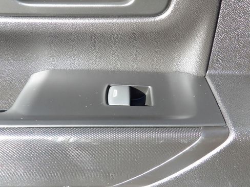 Used 2023 Chevrolet Silverado 3500 LT w/ Convenience Package image 32