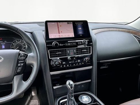 Used 2023 INFINITI QX80 Premium Select w/ Cargo Package image 9