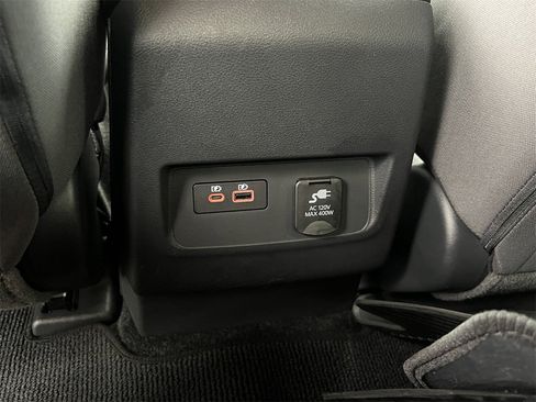 Certified 2025 Nissan Frontier SV w/ SV Convenience Package image 25