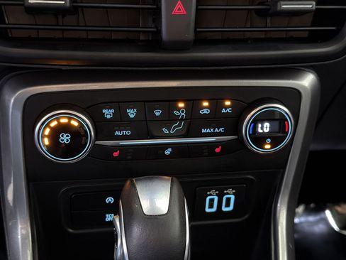 Used 2020 Ford EcoSport SES AWD/4WD image 19