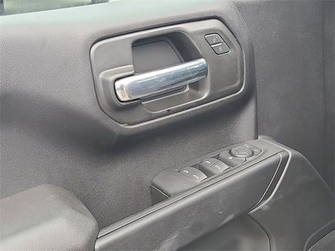 New 2026 Chevrolet Silverado 1500 Custom image 17