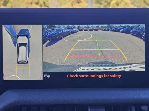 Used 2024 Toyota Land Cruiser image 31