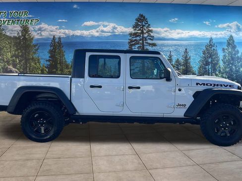 Used 2021 Jeep Gladiator Mojave image 4