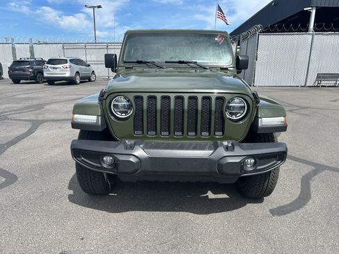 Used 2021 Jeep Wrangler Unlimited Sahara AWD/4WD image 2