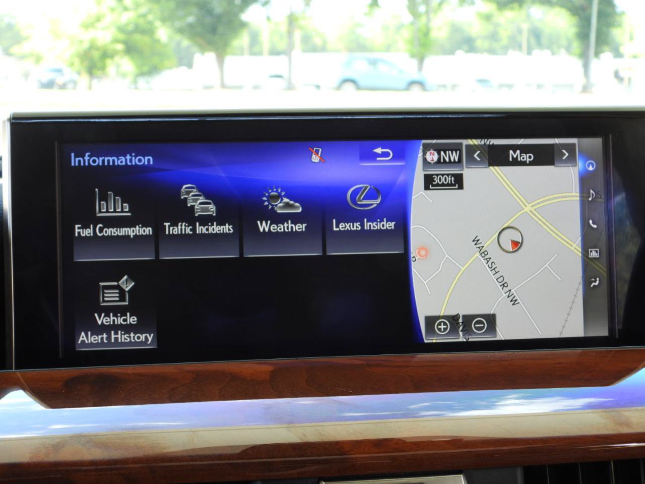 Used 2016 Lexus LX 570 4WD image 92
