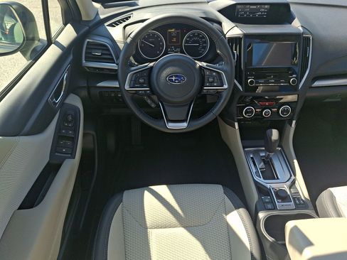 Used 2021 Subaru Forester Premium AWD/4WD image 11
