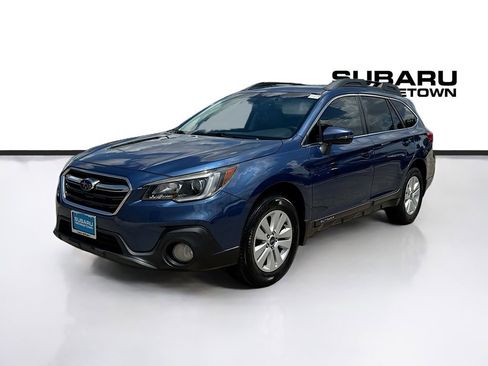 Used 2019 Subaru Outback 2.5i Premium w/ Popular Package #2 AWD/4WD image 3