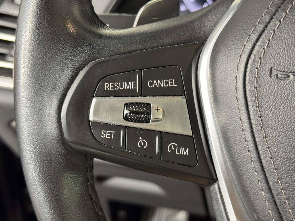 Used 2023 BMW X5 xDrive40i AWD/4WD image 22