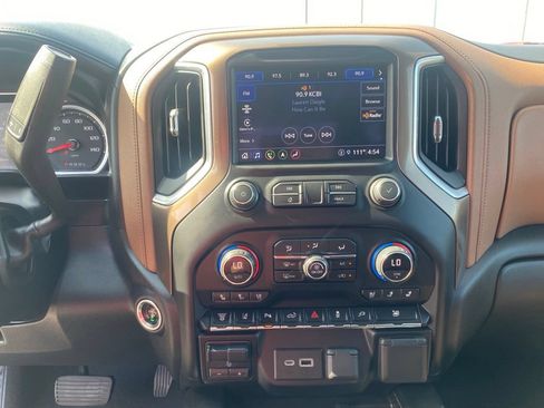 Used 2021 Chevrolet Silverado 3500 High Country AWD/4WD image 19