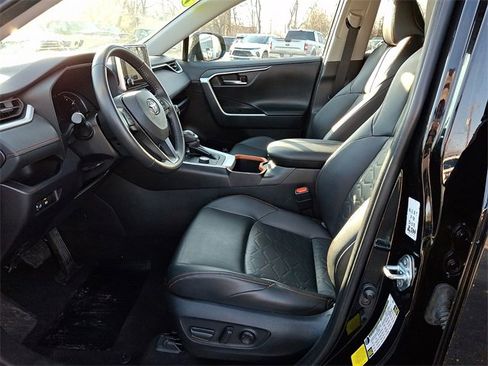 Used 2024 Toyota RAV4 Adventure image 14