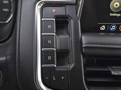 Used 2021 Chevrolet Tahoe Z71 image 21