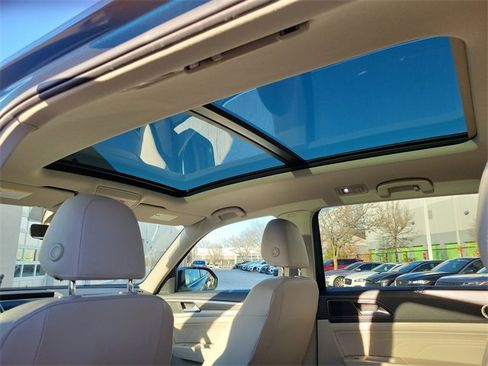 Used 2022 Volkswagen Atlas SEL image 19