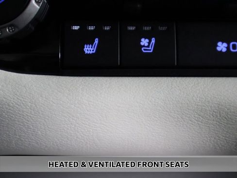 Used 2023 Toyota Tundra Capstone image 7