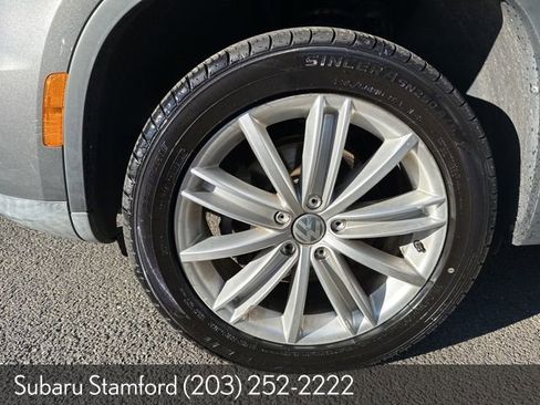 Used 2014 Volkswagen Tiguan SE image 29
