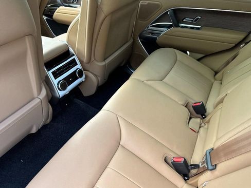 New 2026 Land Rover Range Rover SE AWD/4WD image 23