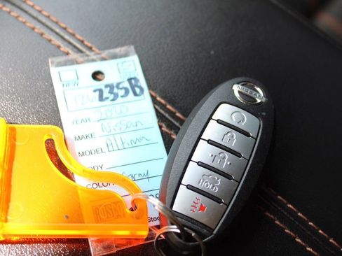 Used 2020 Nissan Altima 2.5 SR image 31