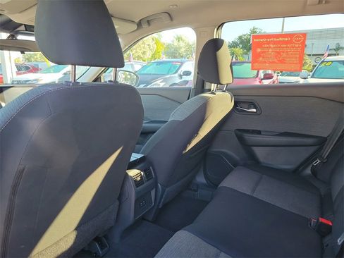 Certified 2023 Nissan Rogue SV image 8