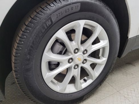 Used 2019 Chevrolet Equinox LT image 31