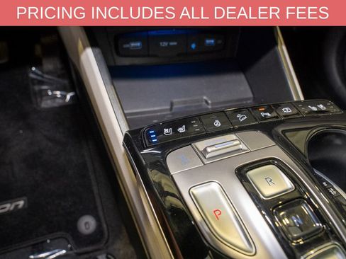 Used 2022 Hyundai Tucson Limited AWD/4WD image 18