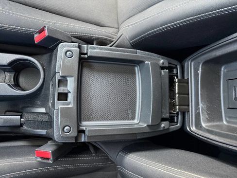 Used 2015 Jeep Wrangler Unlimited Sahara w/ Connectivity Group image 18