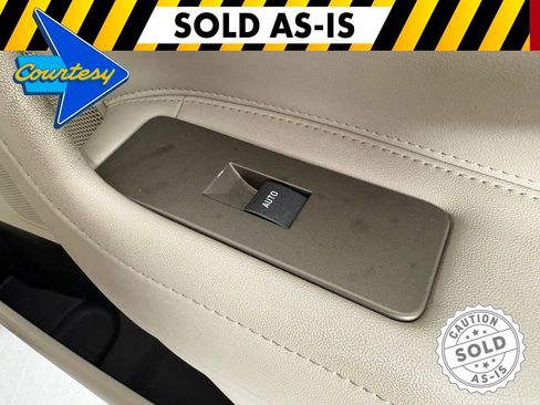 Used 2013 Lincoln MKX AWD image 13