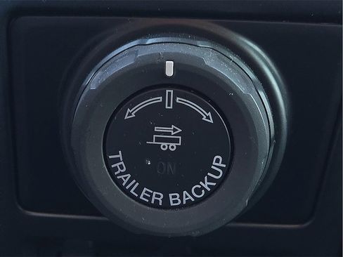 Used 2016 Ford F150 XLT w/ Equipment Group 302A Luxury image 14