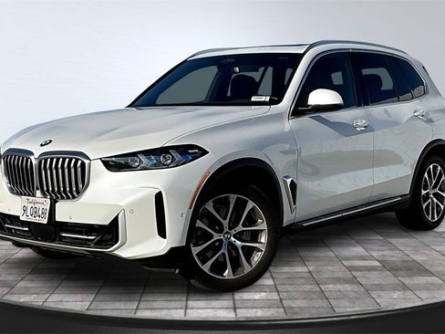 Used 2025 BMW X5 sDrive40i image 13