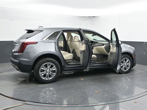 Used 2021 Cadillac XT5 Premium Luxury w/ LPO, Floor Liner Package AWD/4WD image 56