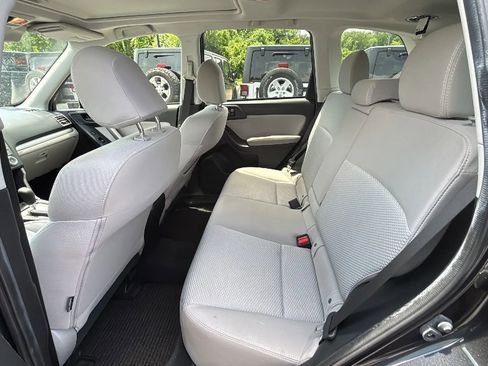 Used 2016 Subaru Forester 2.5i Premium AWD/4WD image 13