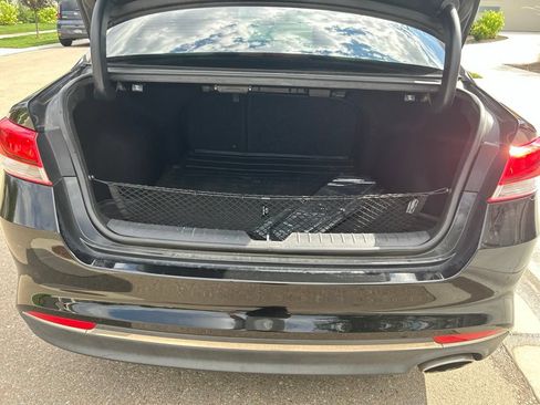 Used 2018 Kia Optima LX FWD image 12