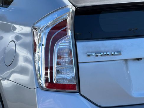 Used 2014 Toyota Prius Three FWD image 45