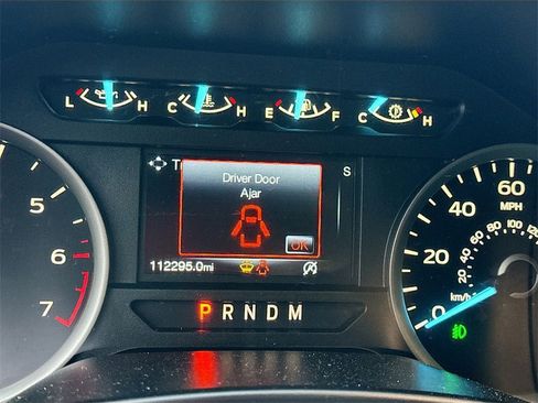 Used 2018 Ford F150 XLT w/ Equipment Group 302A Luxury image 3