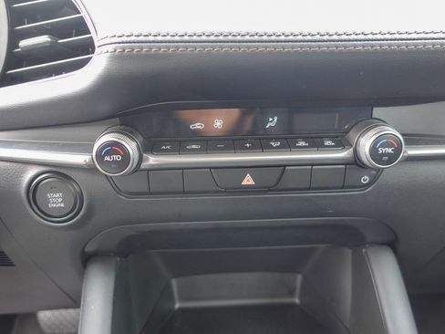 Certified 2025 MAZDA MAZDA3 s image 18