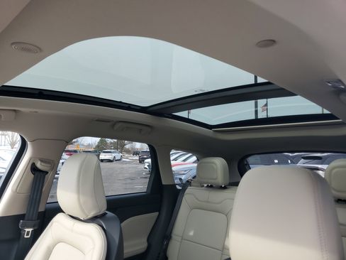 New 2026 Lincoln Corsair Grand Touring image 11