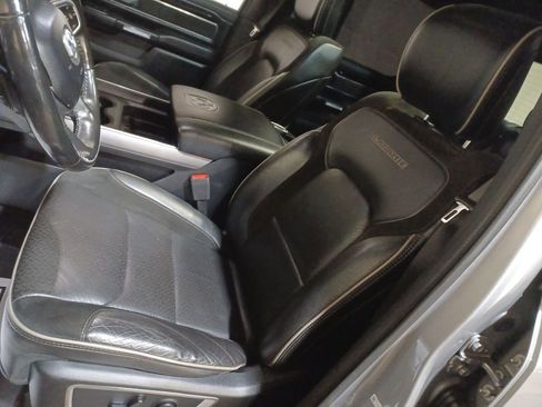 Used 2021 RAM 1500 Laramie image 13
