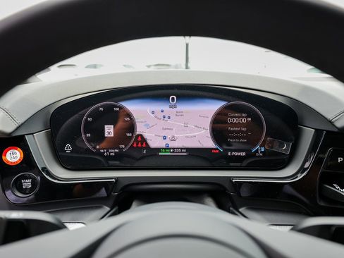 New 2025 Porsche Cayenne E-Hybrid Coupe image 15