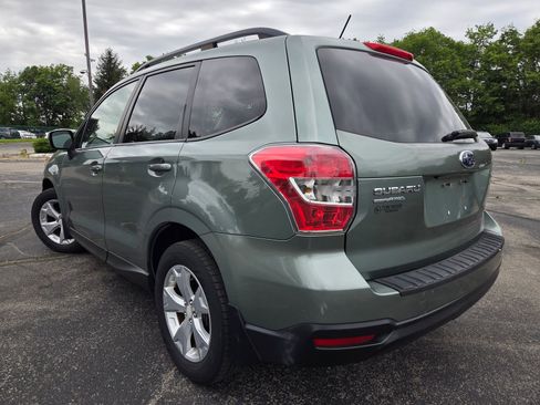 Used 2015 Subaru Forester 2.5i Premium w/ All-Weather Package AWD/4WD image 10