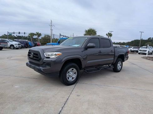 Used 2022 Toyota Tacoma SR w/ SR Convenience Package RWD image 7