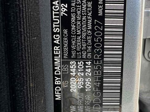 Used 2014 Mercedes-Benz C 250 Sedan image 8