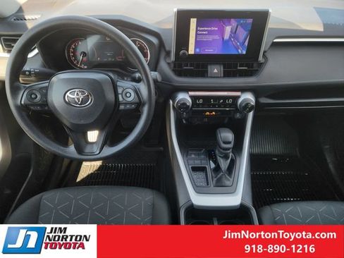 Used 2025 Toyota RAV4 XLE w/ Convenience Package image 28