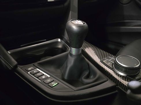 Used 2018 BMW M3 RWD image 35