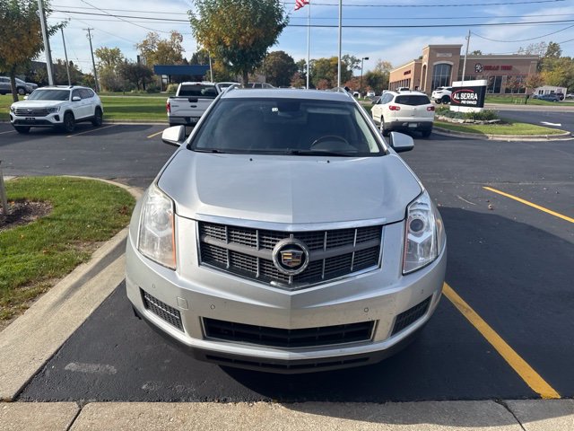 Used 2010 Cadillac SRX Luxury AWD/4WD image 2