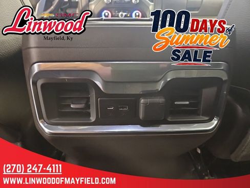 Used 2022 GMC Sierra 1500 Denali w/ Denali Reserve Package AWD/4WD image 14