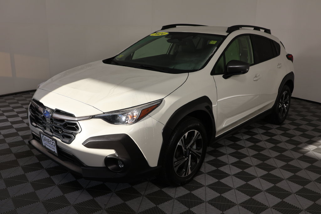 Used 2024 Subaru Crosstrek 2.0i Premium AWD/4WD image 4