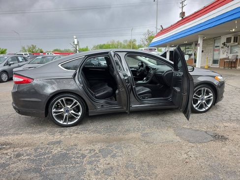 Used 2015 Ford Fusion Titanium FWD image 27