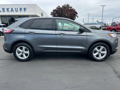 Used 2022 Ford Edge SE AWD/4WD image 9